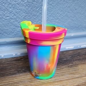NWOT Silipint 8 oz Kids Straw Tumbler Hippie Hops Blue Pink Yellow Lime Green